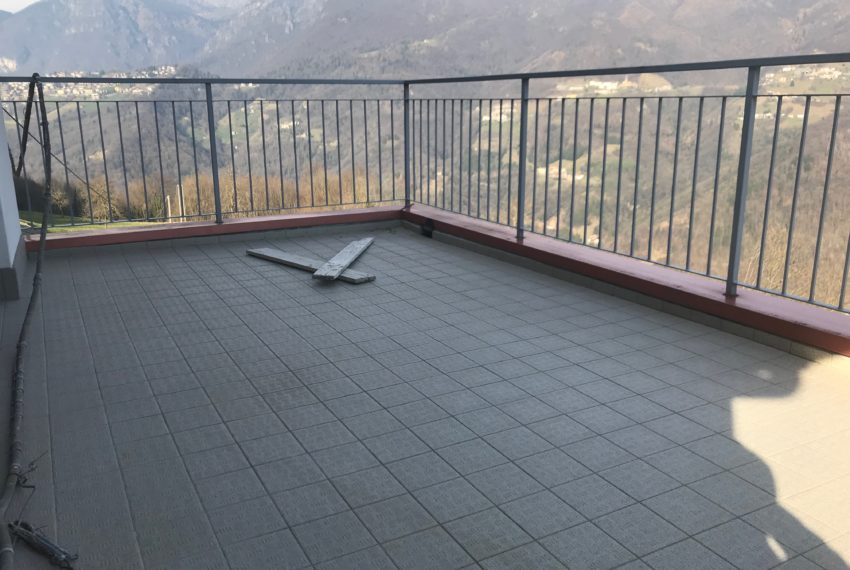 terrazza appartamento Selvino