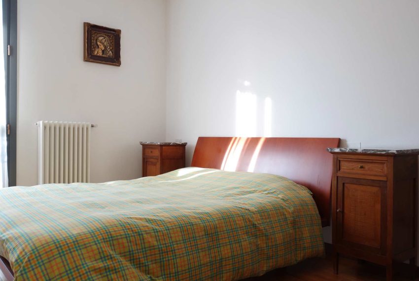 11 CAMERA-LETTO-03