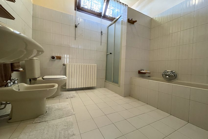 vendo casa nembro
